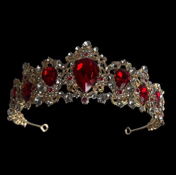 Kóróna, rauðir steinar