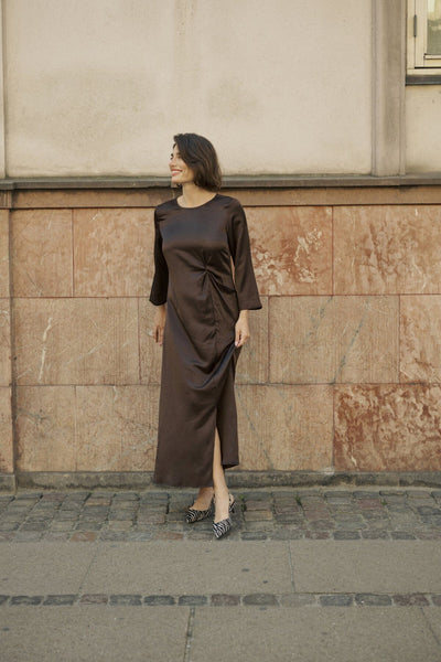 Mollie kjóll - Brúnn