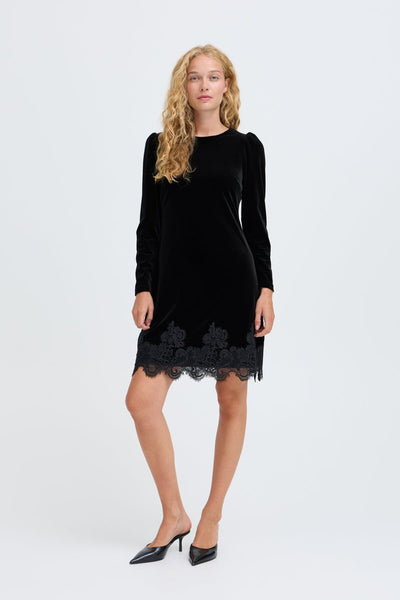 Perlina Lace kjóll