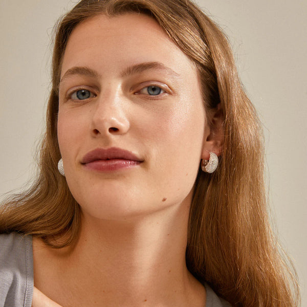 Naomi crystal hoops -silfraðir