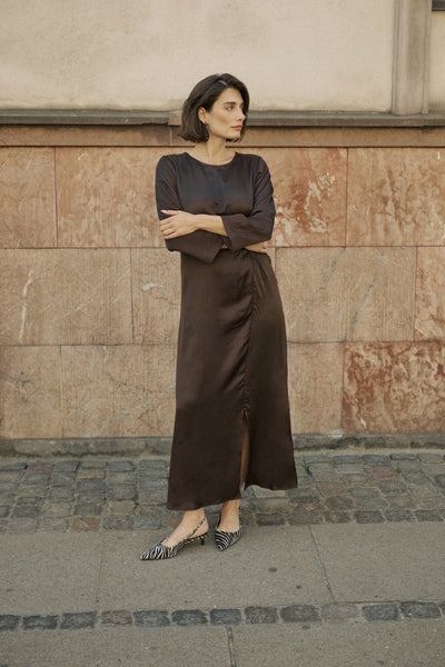 Mollie kjóll, brúnn