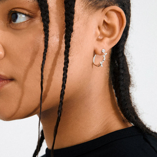 Hadley eyrnalokkar - silfraðir