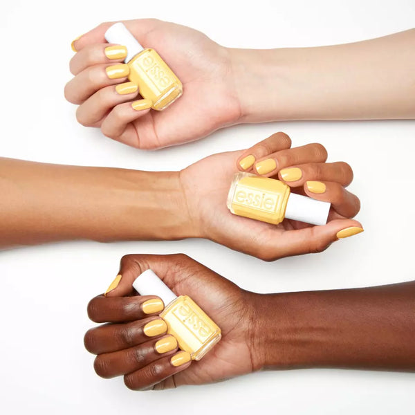 Essie "In a Daisy" 975