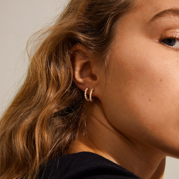 Ekta Pearl Hoops gold