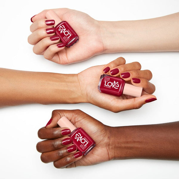 Essie LOVE "I am the Moment" 120